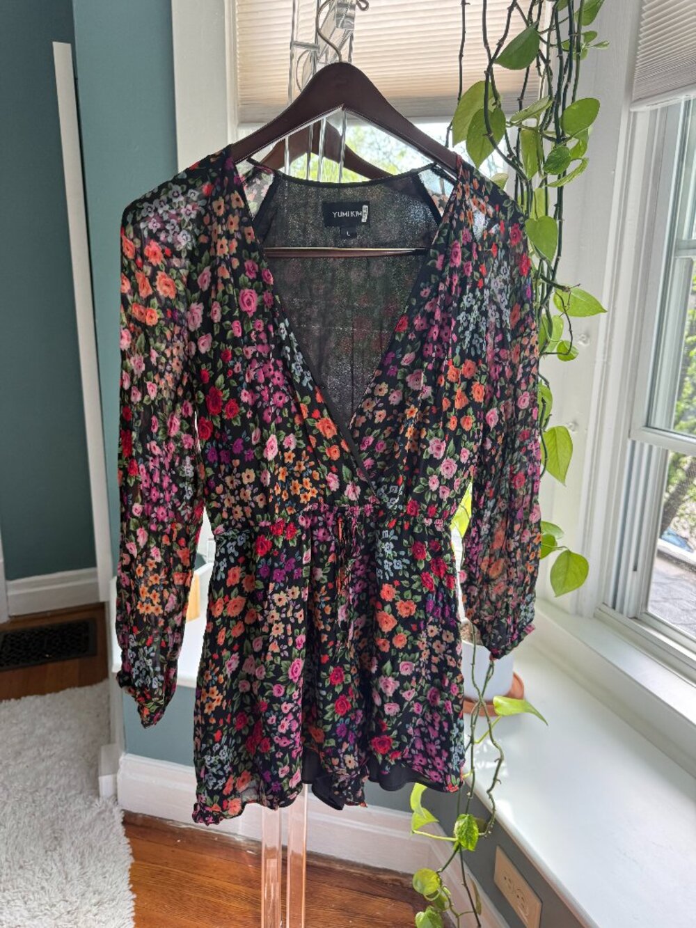 Yumi Kim Floral Romper Size Large